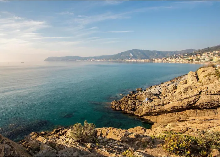 Front * 보르게토 산토 스피리토